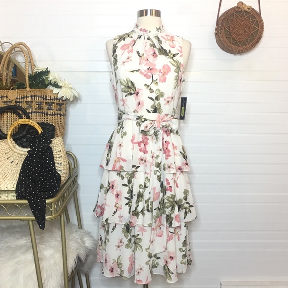 Jessica Howard Dresses & Skirts - NEW Jessica Howard Ruffle Tiered Floral Midi Dress